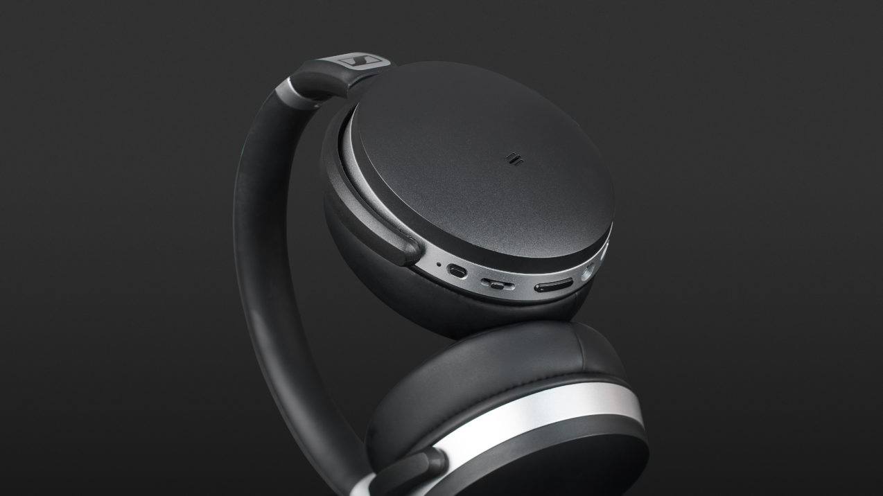 [Review] Tai nghe Sennheiser HD 4.50BTNC