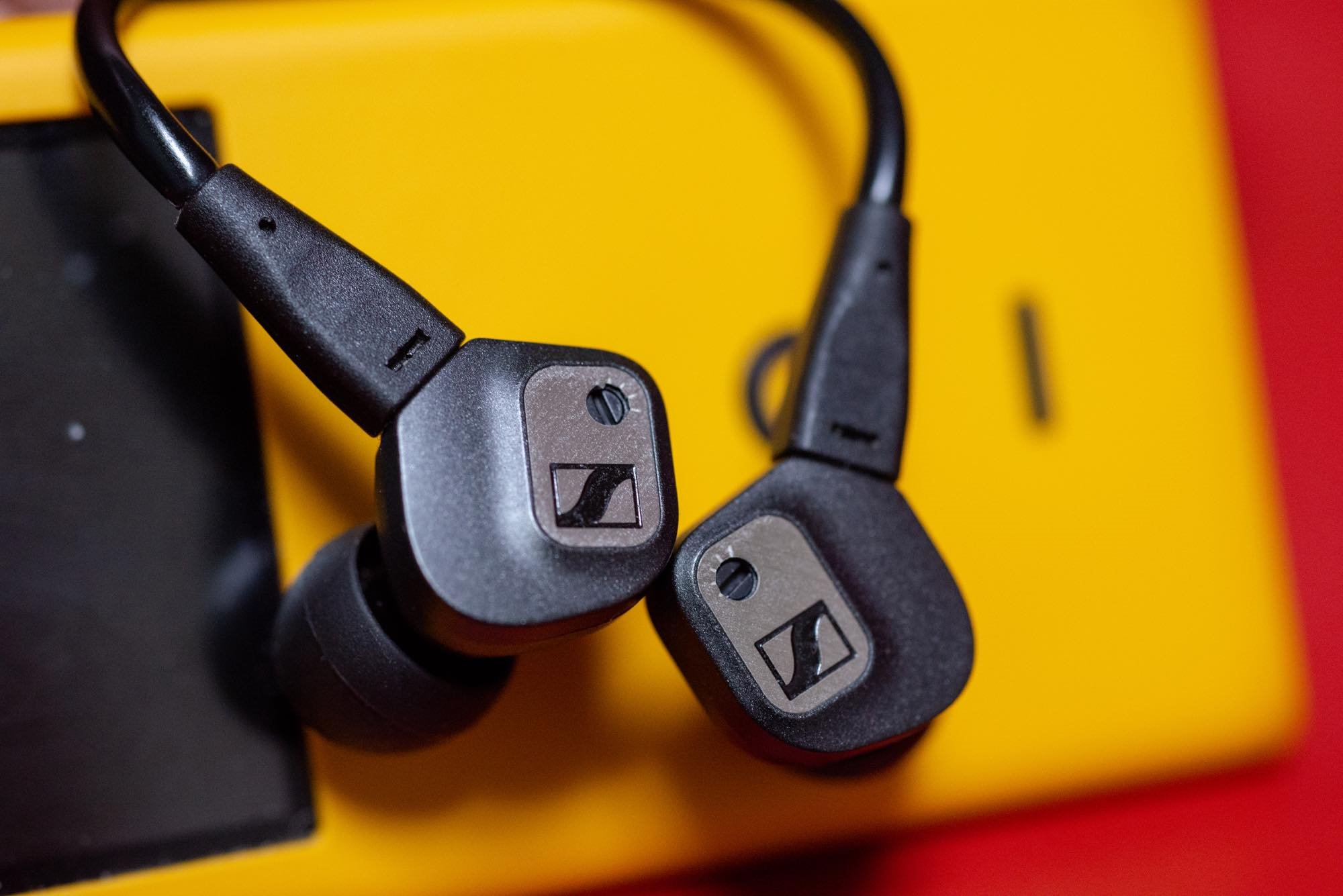 [Hướng dẫn sử dụng] Sennheiser IE 80 S