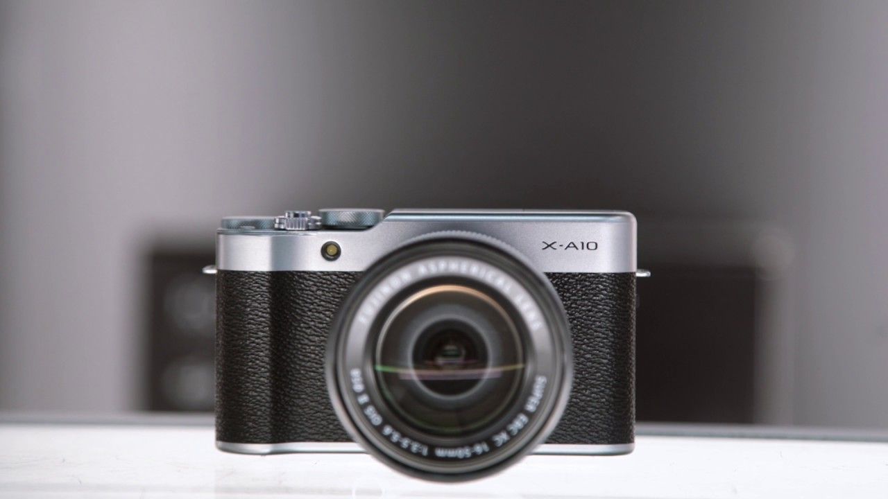 MÁY ẢNH FUJIFILM X-A10: PHONG CÁCH SELFIE KIỂU MỚI
